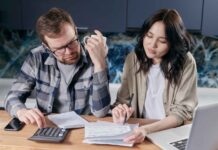 facturi-mari-fara-izolatie-pod-mansarda