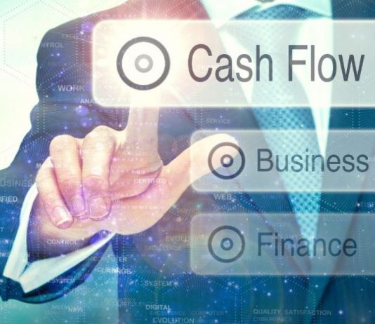 Sfaturi practice pentru antreprenori. Cum menții un cash flow sănătos în perioadele cu încasări fluctuante?