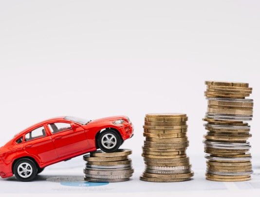 Fără bani după sărbători? Ieși din impas cu serviciul de amanet auto