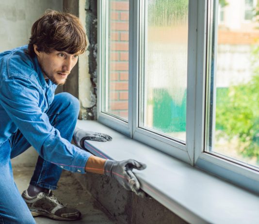 Adâncimea glafului PVC de interior – Cum afectează estetica și funcționalitatea