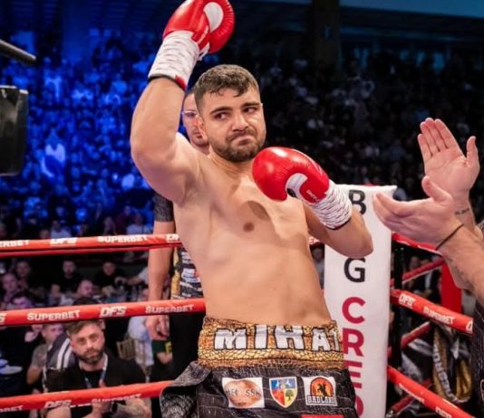 Ion Mihai Desrobitu va boxa pe 14 februarie la Ploiești, în al 11-lea meci profesionist