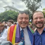 Cum se ascund „Noi, ploieștenii” după steag, dar fug de întrebări – Ziarul Incisiv de Prahova