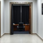 Noaptea, ca hoții de mochete. Pamflet despre caracatița de lux din Ministerul Economiei – Ziarul Incisiv de Prahova