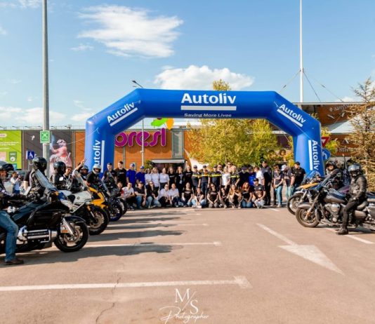 „Condu Prudent! Alege Viața!” a adus brașovenii față în față cu realitatea accidentelor rutiere, transformând siguranța rutieră într-o experiență trăită, nu doar explicată