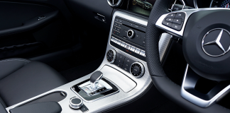Dezmembrări Mercedes – piese originale pentru reparații făcute cu atenție